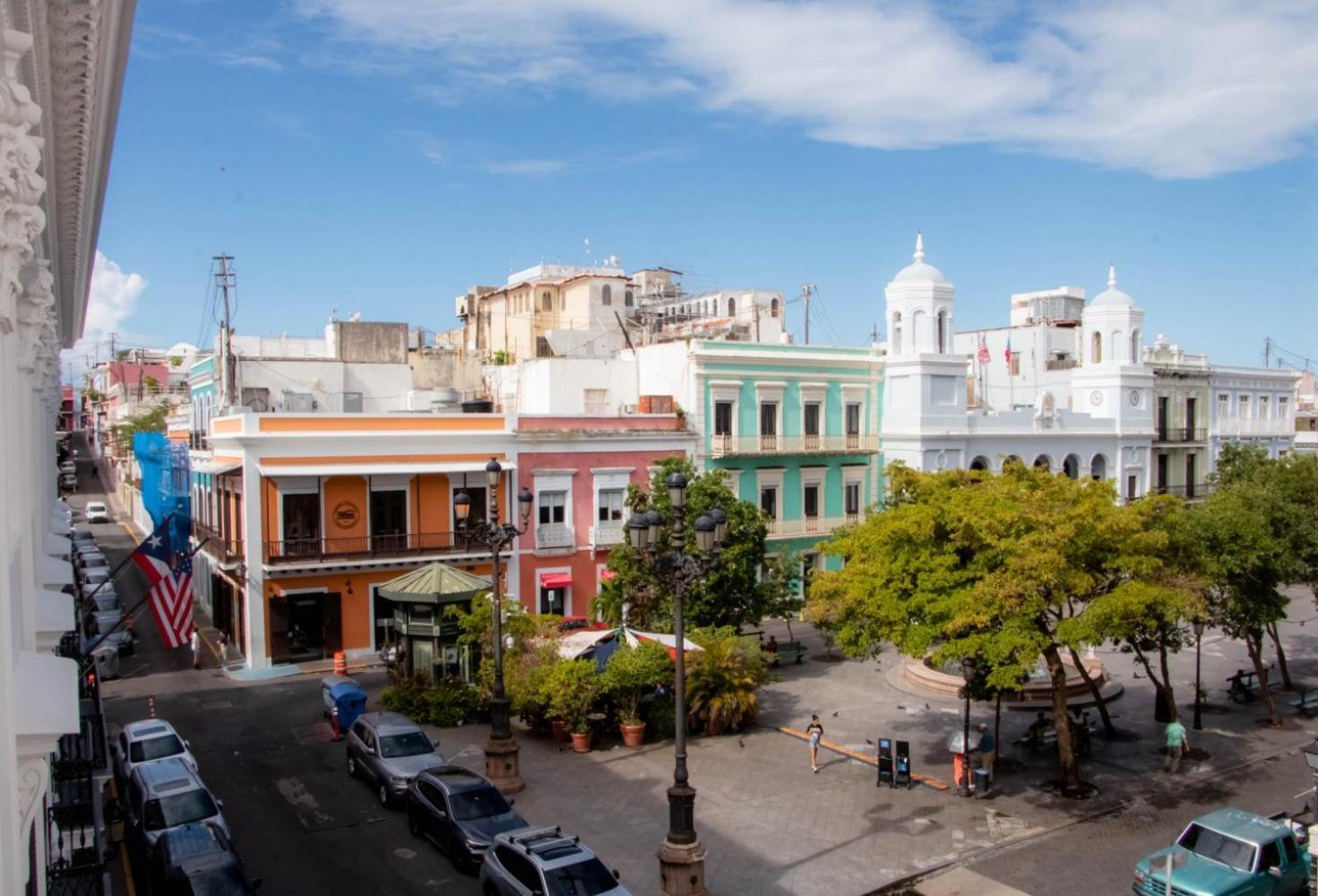 Armas Hotel San Juan Bagian luar foto